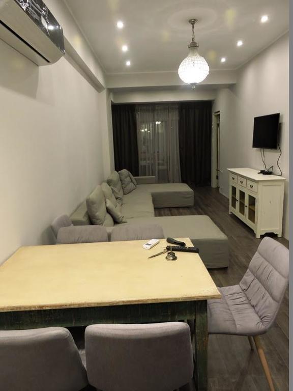 Apartament Luka 巴统 外观 照片