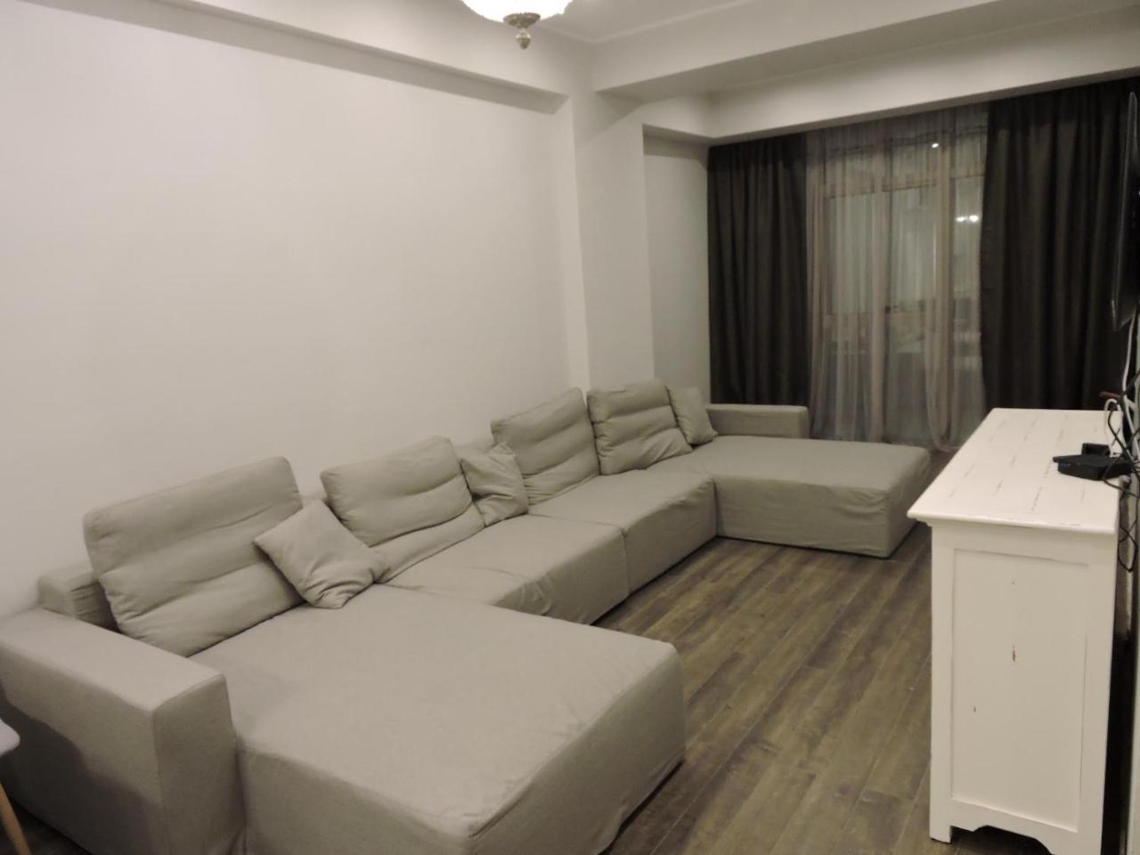 Apartament Luka 巴统 外观 照片